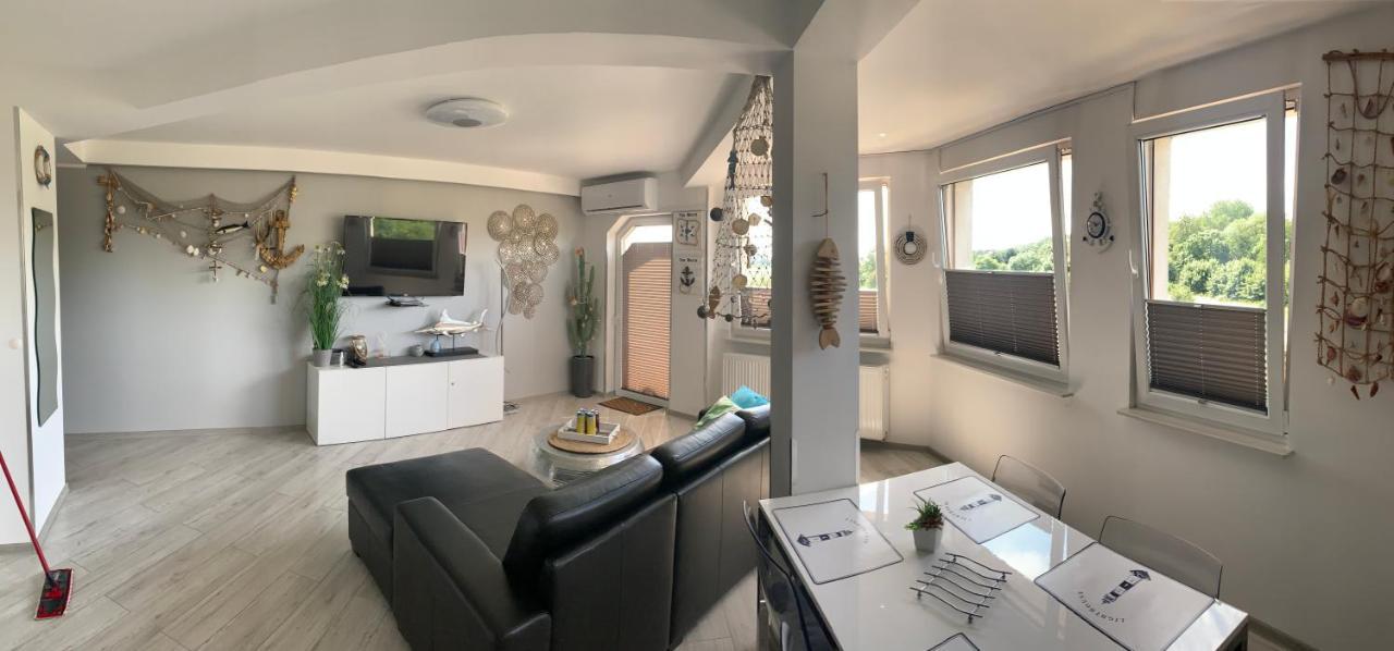 Apartament Bosmanski ดาร์โลฟโก ภายนอก รูปภาพ